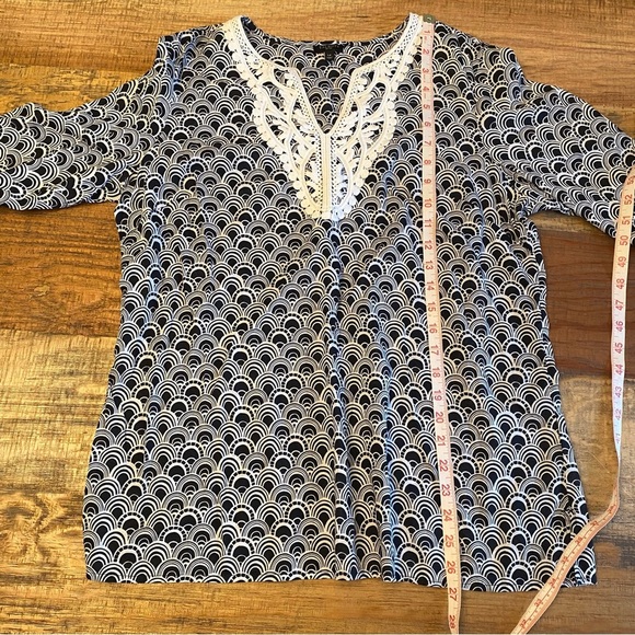 TALBOTS Tunic Top women’s size Large Petite Black artsy Cotton Blouse - Picture 7 of 9